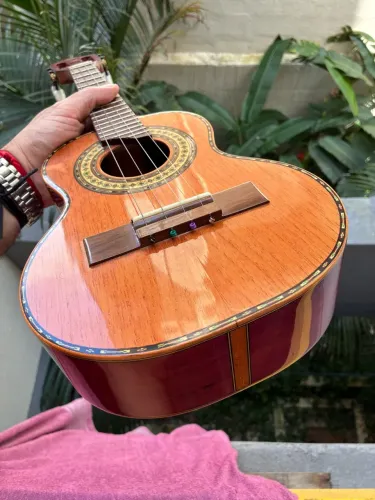 Cavaquinho de luthier