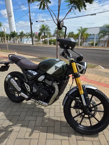 Triumph Scramble 400 Zerada