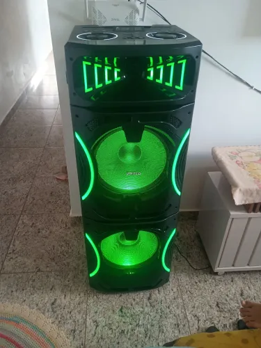 Vendo caixa de som nova com nota fiscal e alto falante de 15 valor 2.000  *
