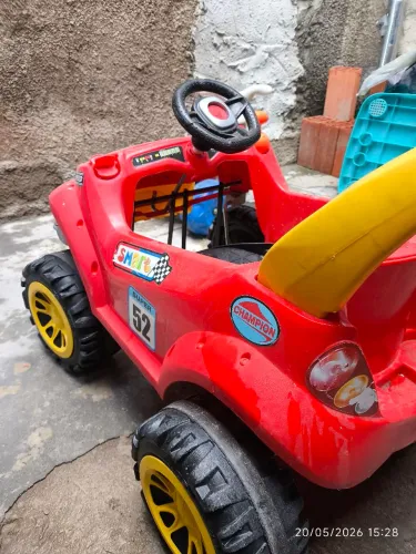 Quadriciclo com pedal Smart bandeirante