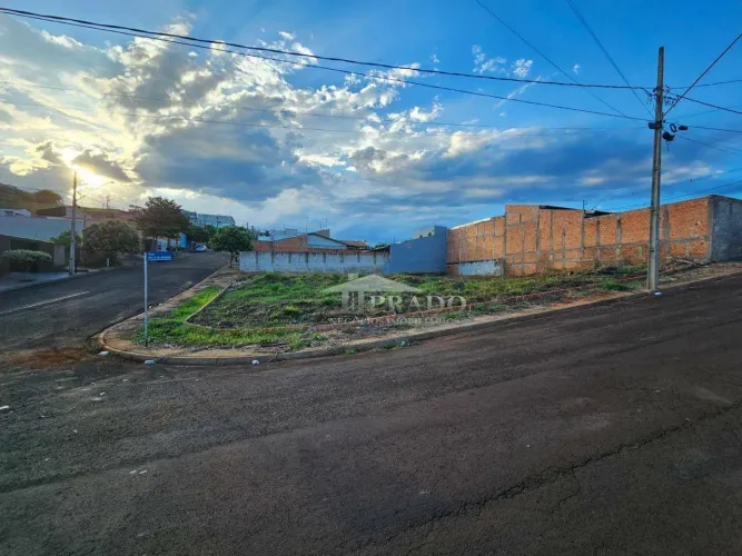 Terreno à venda, 367 m² por R$ 210.000,00 - Beltrão Park Residence - Ibiporã/PR