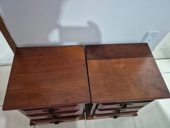 Mesa cabeceira