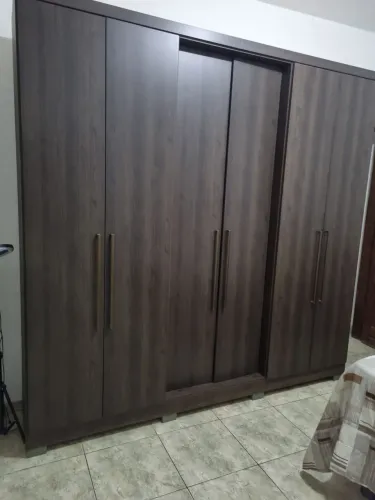 Guarda roupa de casal