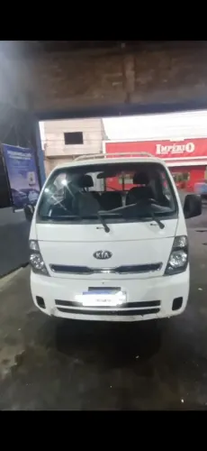 Vendo ou troco kia bongo 2013/14