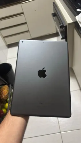 iPad 9ª Geração Apple - Ótimo Estado de Conservação