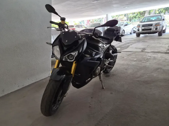 BMW S1000 R - 2014/2015 - Azul