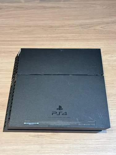 VENDA DE PS4 + 2 CONTROLES
