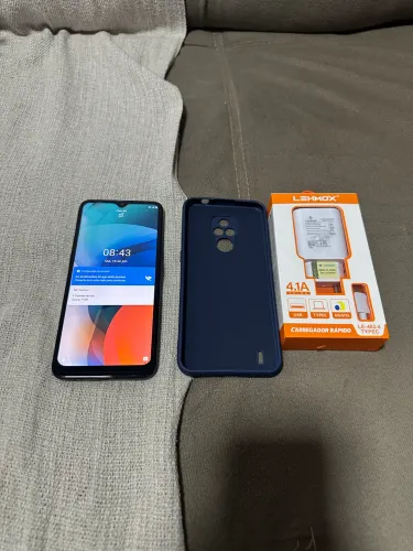Moto e7 muito novo