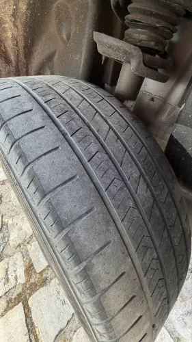 Pneu 225 55 R18 wanli usados