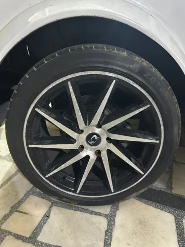 Jogo de Rodas Aro 17 Ford Focus + Pneus 215/45