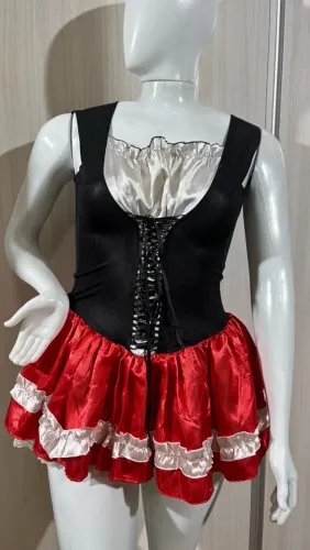 Fantasia chapeuzinho vermelho