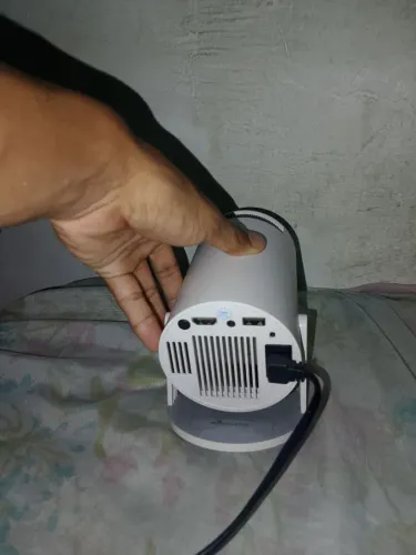 Projetor todo em ordem