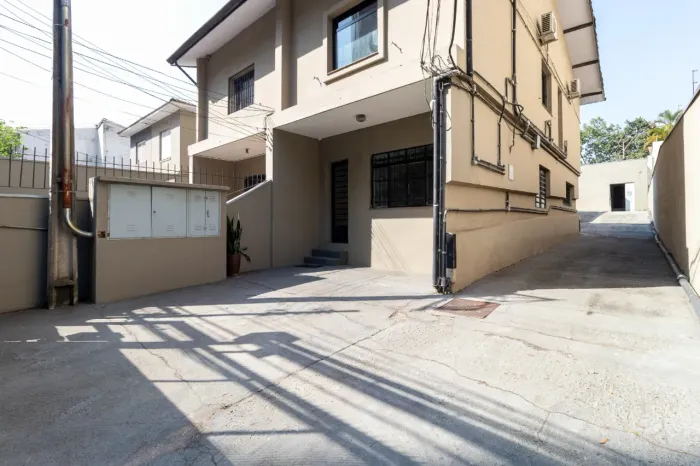 Casa para venda em Campo Belo com 6 banheiros, 6 vagas, 208m²