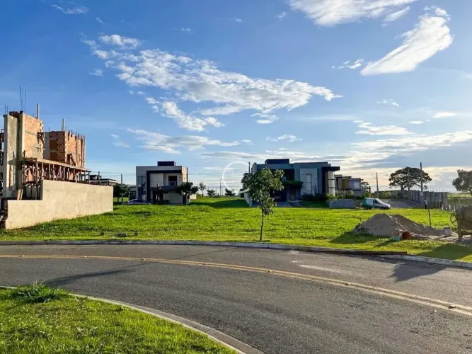 Terreno plano à venda, 280 m² por R$ 565.000 - Reserva Aruanã - São José dos Campos/SP