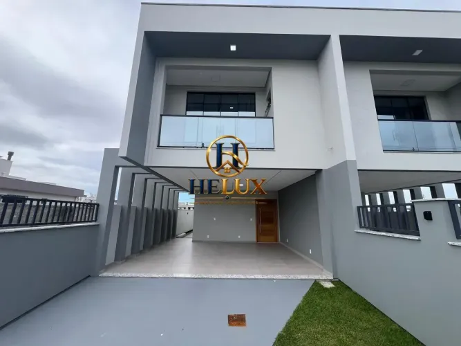 Sobrado para venda tem 160 metros quadrados com 3 quartos em Forquilhas - São José - SC