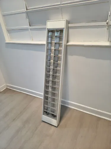 Luminária Aletada sobrepor para 2 T8 120cm