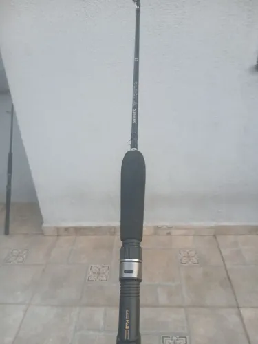 Vara shimano trevala 30 libras carretilha 