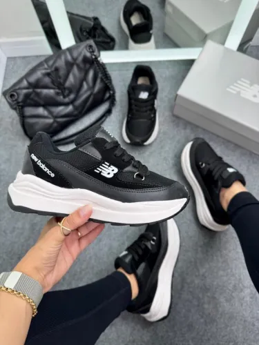 Tênis Feminino Chunky Plataforma (Inspirado NB) - Novo na Caixa!