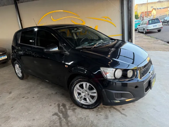 Chevrolet Sonic HB LT 1.6 16V Flexpower 5P Mec. 2014