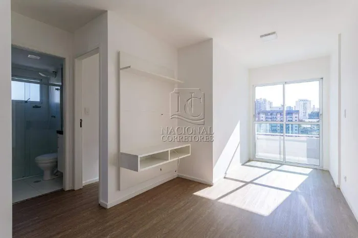 Apartamento com 2 dormitórios para locação com 56m² na Vila Assunção - Santo André/SP