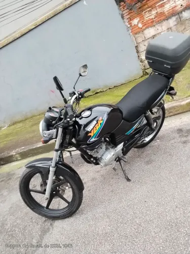 Vende se ou troca por uma mais nova