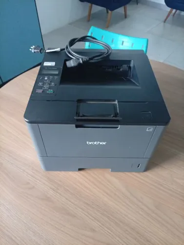 Impressora Brother HL-L5102DW