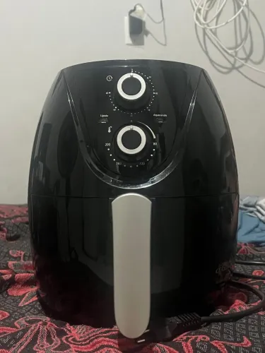 Vendo airfryer usada