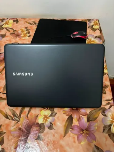Notebook Samsung Intel Core i5 8ª Geração | 8GB RAM | 1TB HD