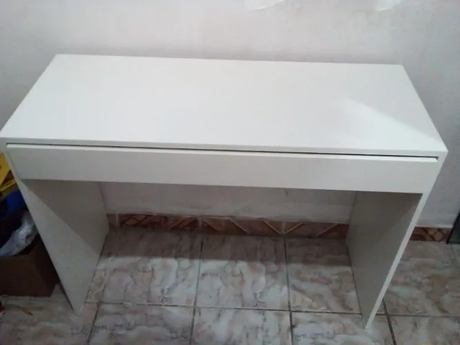 Mesa escrivaninha nova em mdf