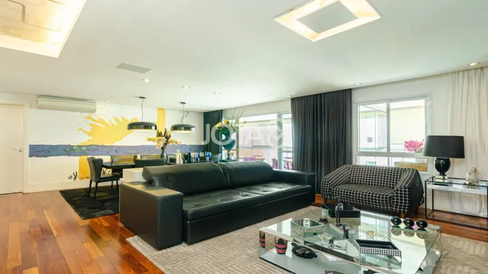 APARTAMENTO EM CONDOMÍNIO QUARTIER NO ÁGUA VERDE Apartamento em condomínio quartier no águ