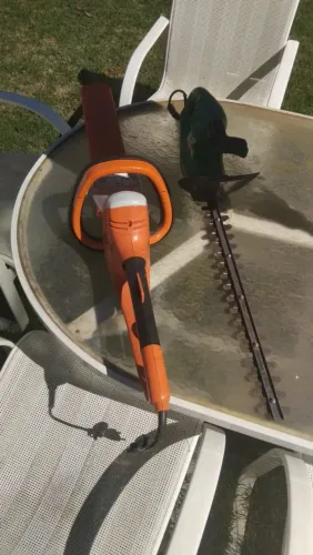2 cortadores de cerca viva elétrico