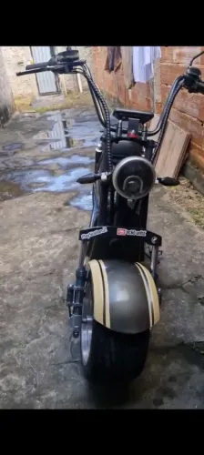Moto elétrica olhe a descrição