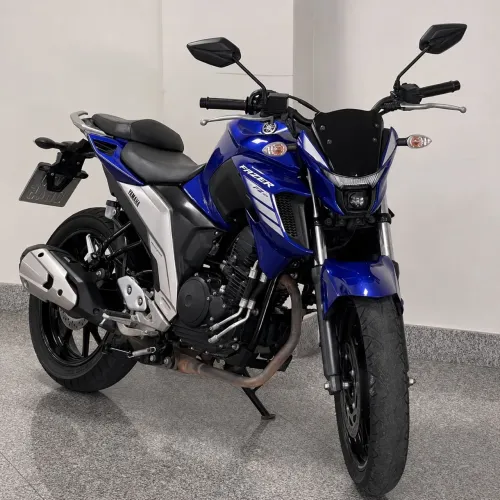 Fazer 250 2023 disponível venda ou troca