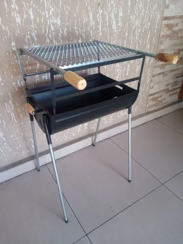 Churrasqueira tamanho médio Nova