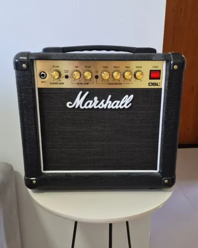 Marshall DSL1CR Tube Amp Estado de Novo + Tubos de Reserva + Footswitch
