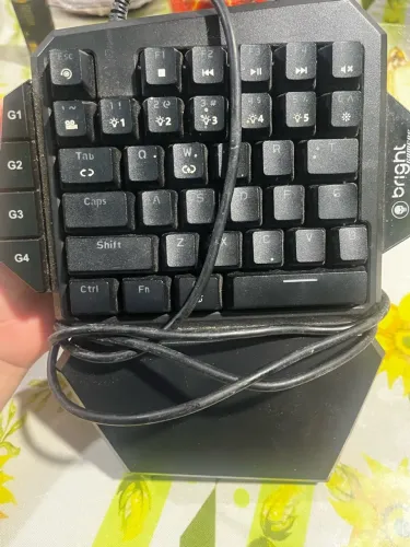 Teclado gamer 