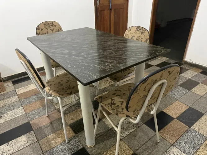 Mesa  jantar 