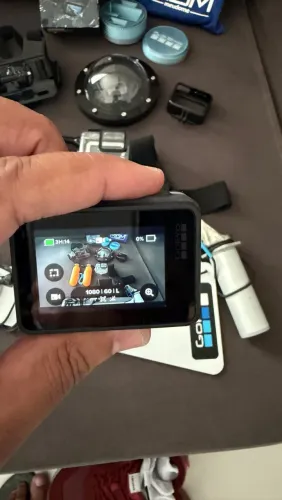 GoPro HERO7 Black + 64GB + Kit Completo de Acessórios + Caixa Original