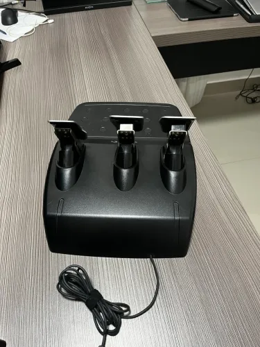 Volante G920 Logitech Driving Force + Câmbio Logitech