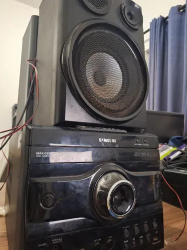 Som e caixa de som - Mini System Samsung MAX-G55TD/XAZ com Bluetooth