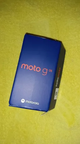 Moto g05 novo na caixa