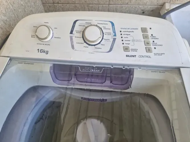 Máquina de Lavar Electrolux 16kg - Lava Edredom - Silent Control
