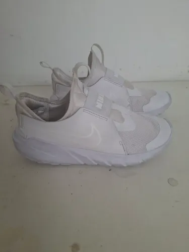 TÊNIS NIKE ORIGINAL TAM.35