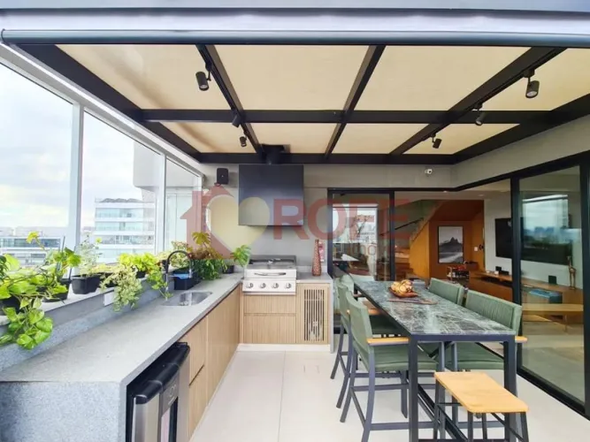 Cobertura mobiliada com 3 dormitórios à venda, 230 m² por R$ 4.700.000,00 - Brooklin - São