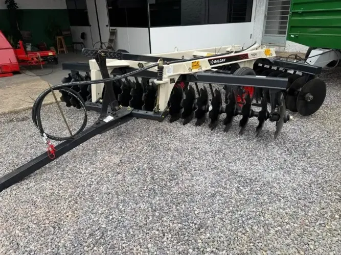 Grade Niveladora Controle 36 Disco Baldan