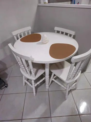 Mesa de Jantar - 4 pessoas