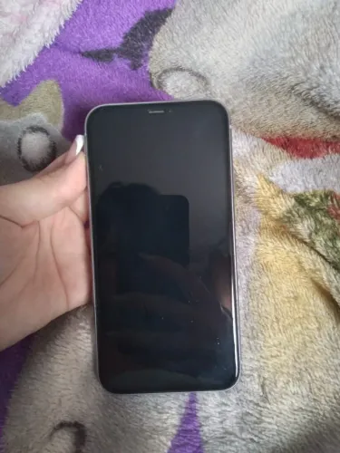 iPhone 11 Lilás 