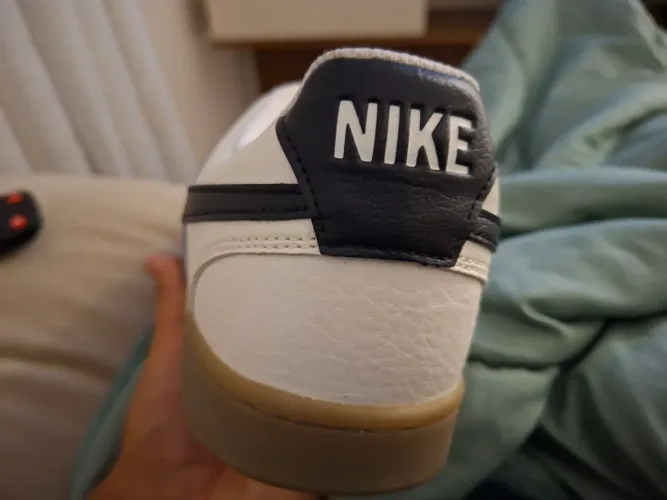 Tênis Nike visoin cort