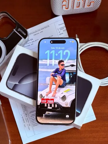 Apple iPhone 16 Pro Branco Titânio 128 GB