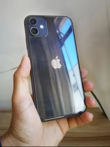 IPHONE 11 - ÓTIMO ESTADO